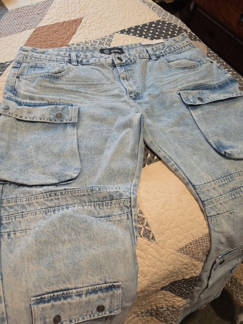 Light Wash Cargo Men’s Jeans - Casual Utility Style
